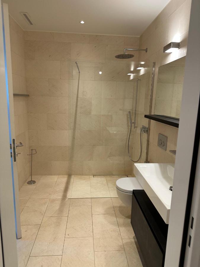 Wohnung Im Trendquartier Zentral - 24-7 Check-In With Keybox Цюрих Экстерьер фото